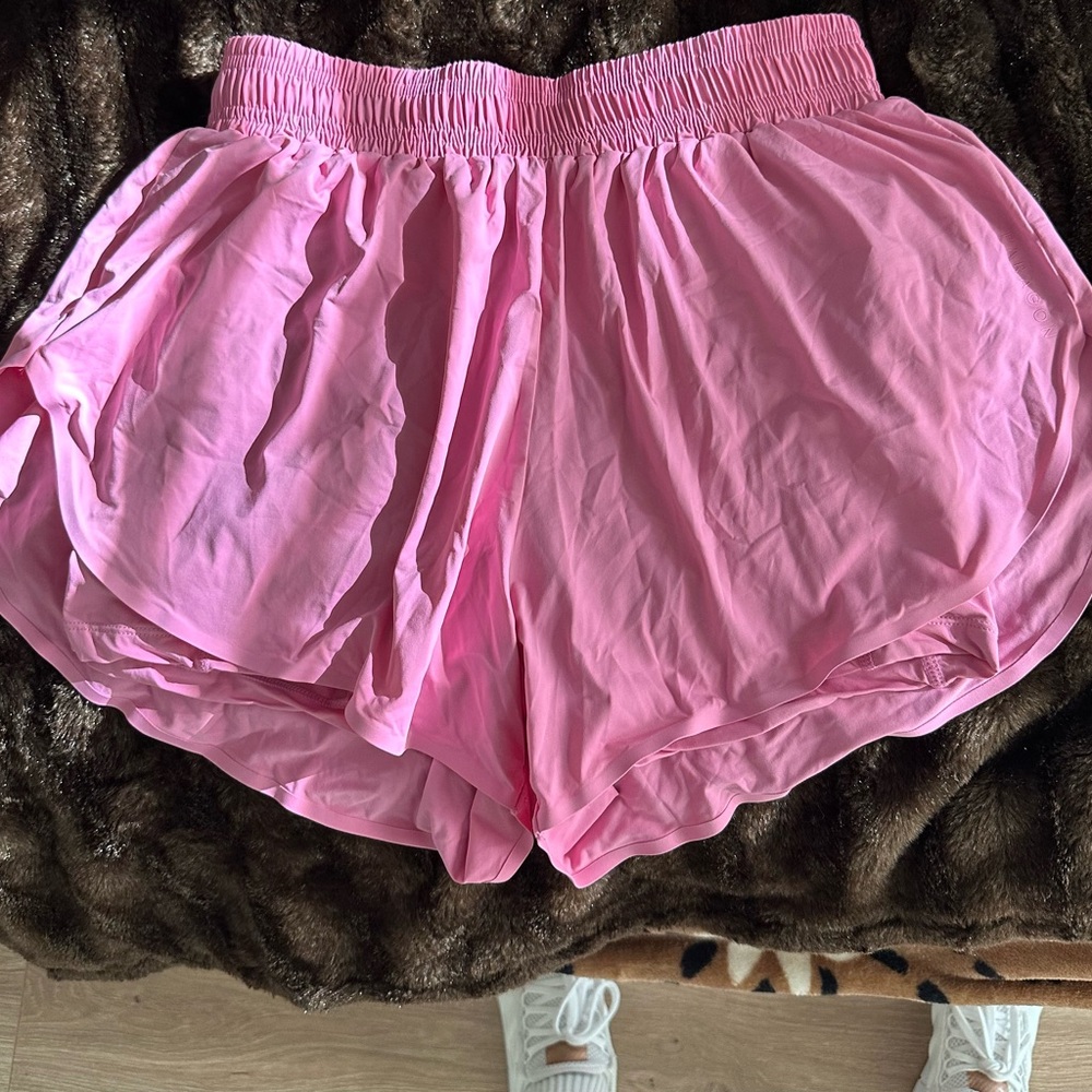 PARAGON Women's Athletic Shorts in Vibrant Pink